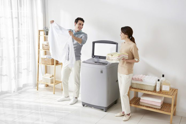 Bí quyết sử dụng máy giặt cửa trên - Ảnh 1.