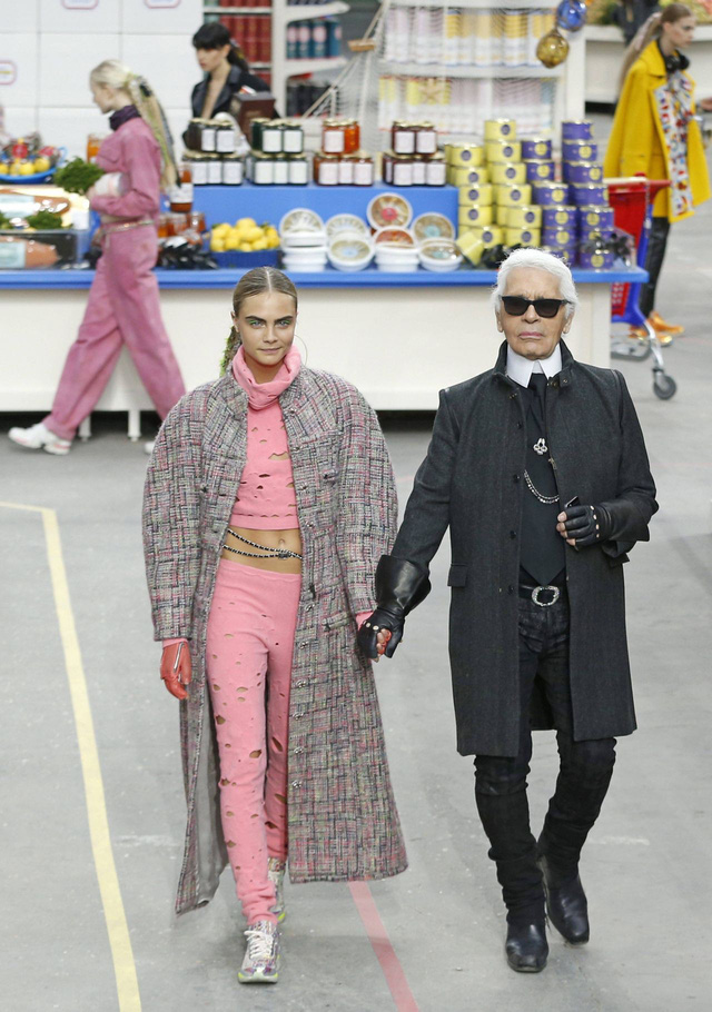 Bố già làng mốt Karl Lagerfeld: câu chuyện về một huyền thoại - Ảnh 3.