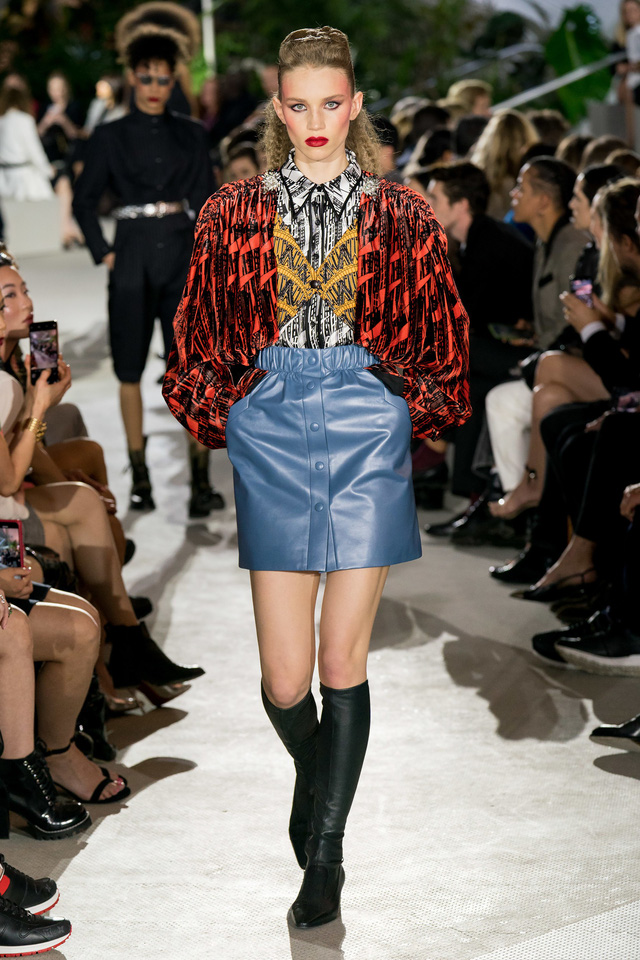 BST Louis Vuitton Resort 2020: công nghệ đã xuất hiện trong kỳ nghỉ - Ảnh 6.