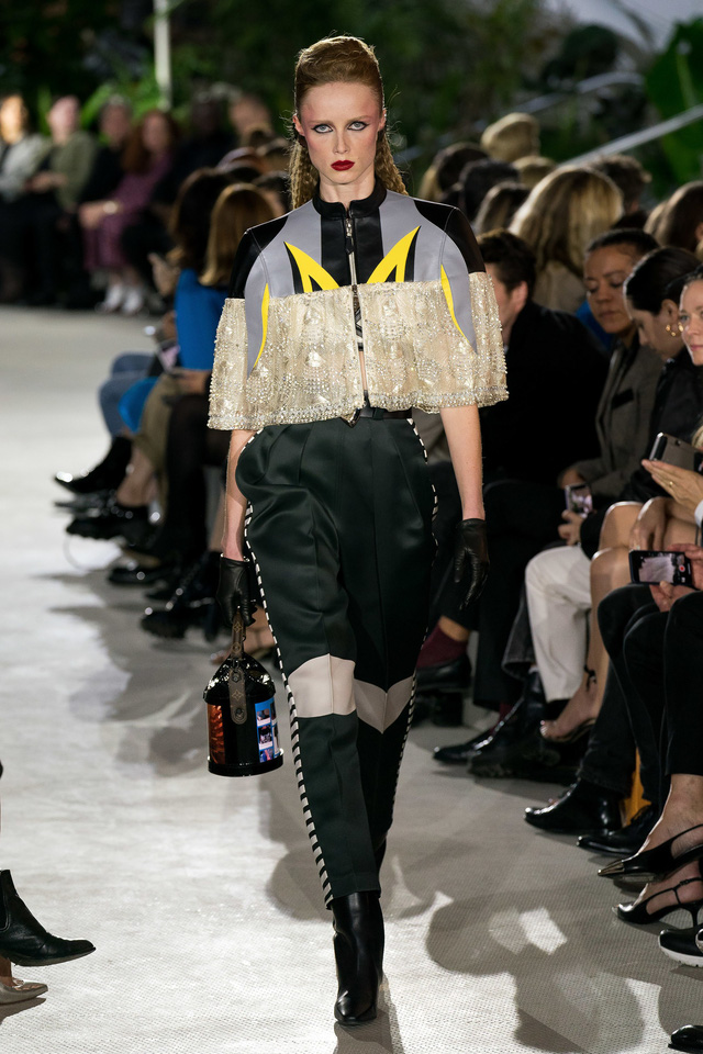 BST Louis Vuitton Resort 2020: công nghệ đã xuất hiện trong kỳ nghỉ - Ảnh 2.