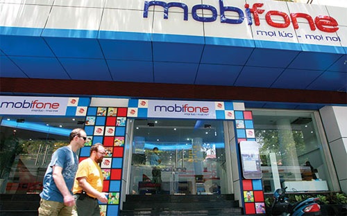 <font face="Arial, Verdana"><span style="font-size: 13px;">Một phòng giao dịch của MobiFone.</span></font>