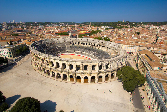 Mùa thu vàng mơ mộng ở Nîmes - Ảnh 7.