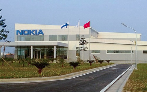 Từ ngày 18/12/2014, nhà máy sản xuất điện thoại Nokia Việt Nam chính thức mang tên mới là Công ty TNHH Microsoft Mobile Việt Nam.<br>