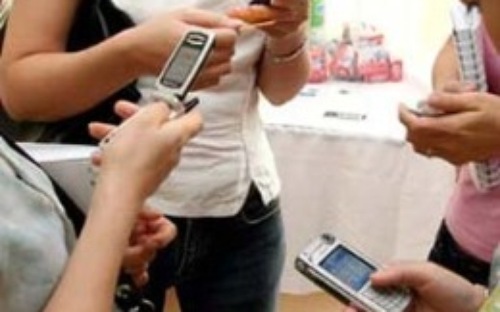 Theo Thanh tra Bộ Thông tin và Truyền thông, nhiều nhà mạng thường xuyên gửi các tin nhắn dạng flash tới người dùng.<br>
