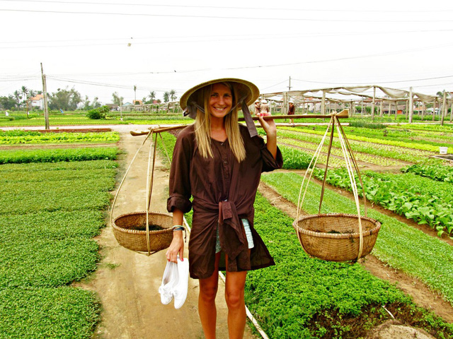 Làng rau Trà Quế thành điểm tham quan chính thức từ đầu năm mới - Ảnh 4.