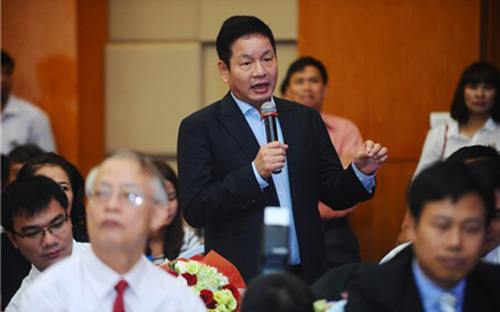TS. Trương Gia Bình, Chủ tịch FPT, tại cuộc gặp gỡ giữa Thủ tướng Chính phủ với hơn 70 nhà khoa học trẻ.<br>
