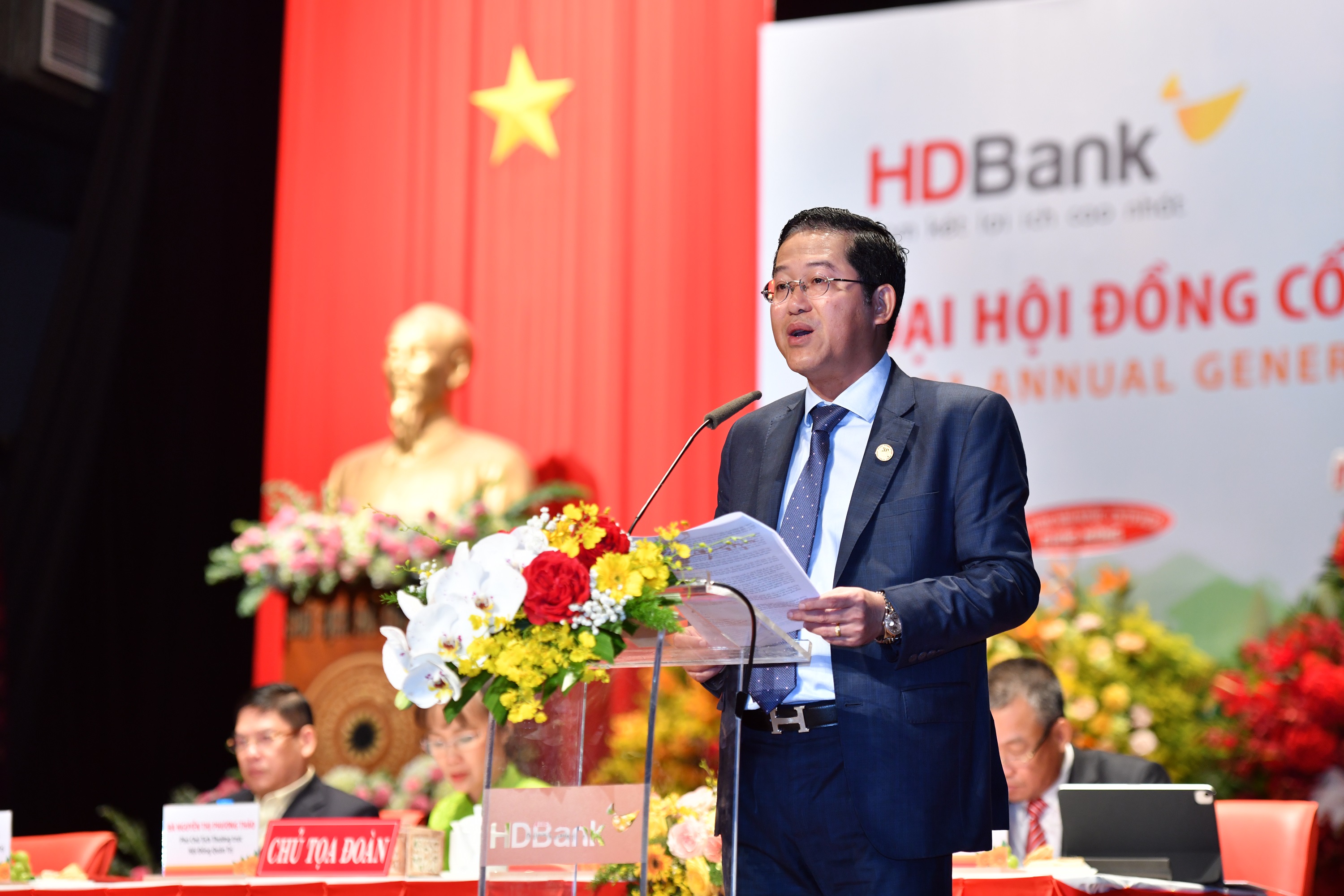 &Ocirc;ng Phạm Quốc Thanh - Tổng Gi&aacute;m đốc HDBank tr&igrave;nh b&agrave;y B&aacute;o c&aacute;o Kết quả hoạt động PG88 Uy Tín Số 1 Việt Nam năm 2020 v&agrave; Kế hoạch PG88 Uy Tín Số 1 Việt Nam năm 2021 của Tổng Gi&aacute;m đốc.