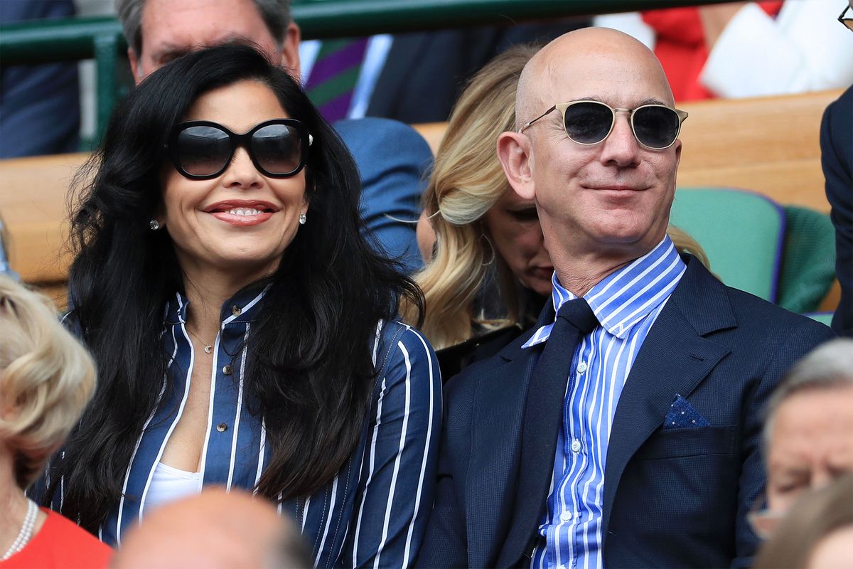 Jeff Bezos mua siêu du thuyền 500 triệu USD, bùng nổ nhu cầu 