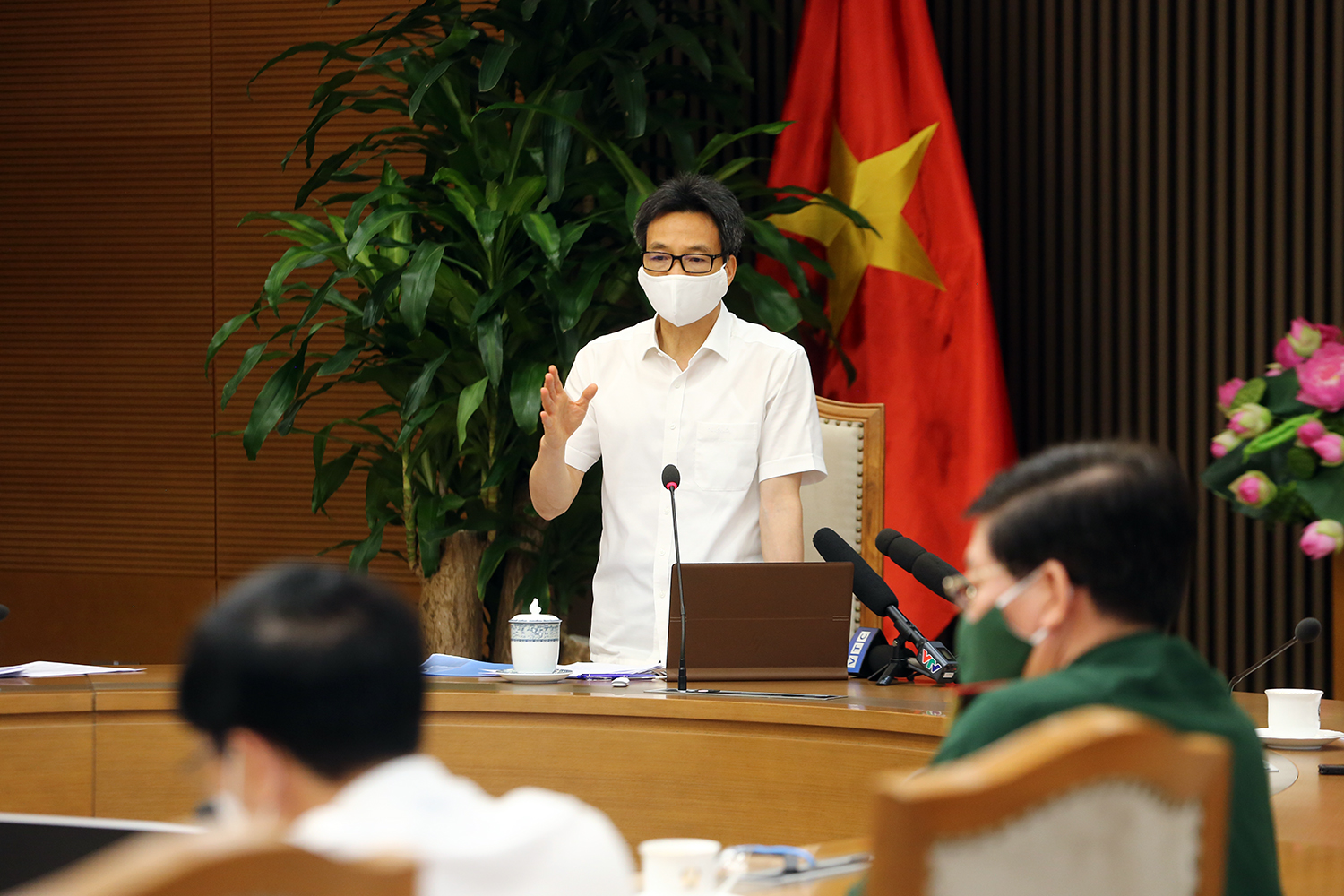 Dịch đến đâu khoanh đến đấy, không làm đứt gãy chuỗi sản xuất ở các khu công nghiệp 