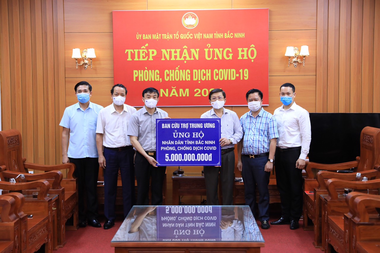 Chính phủ đồng ý sử dụng tiền ủng hộ để mua vaccine Covid-19
