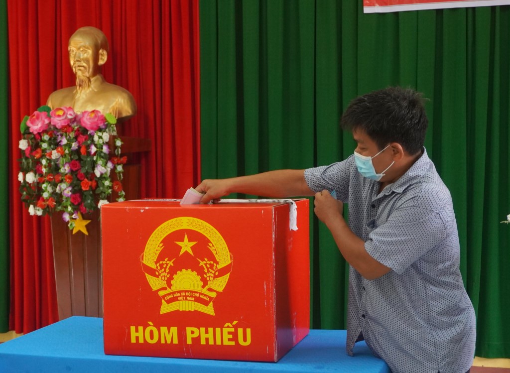 Cử tri tại cụm đảo H&ograve;n Khoai Link Đăng Nhập PG88 Chính Thức 2026 sớm -&nbsp;Ảnh: CTV