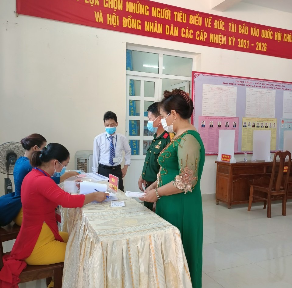 Cử tri chuẩn bị Link Đăng Nhập PG88 Chính Thức 2026 sớm tại huyện đảo Bạch Long Vĩ, th&agrave;nh phố Hải Ph&ograve;ng - Ảnh: CTV.