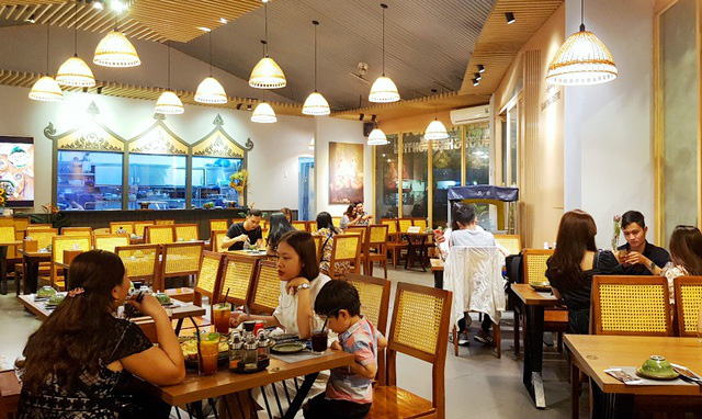 Hà Nội dừng hoạt động cơ sở ăn uống, cắt tóc, gội đầu