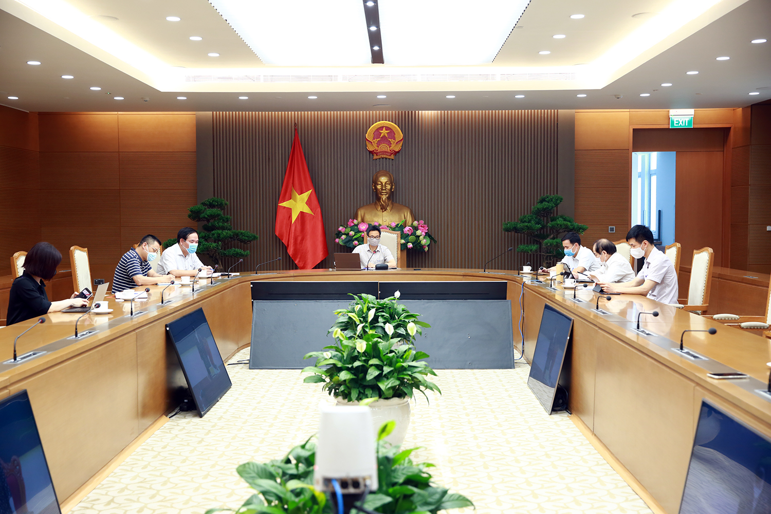 Toàn cảnh cuộc họp. Ảnh - VGP/Đình Nam. 