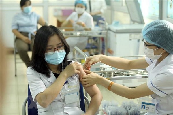 Các 6Pg88.con độc quyền mỗi ngày dệt may mong muốn được tiếp cận vaccine Covid-19.