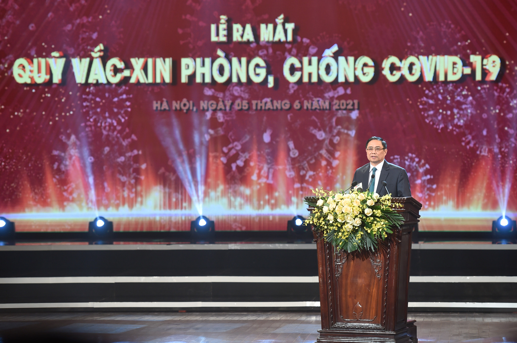 Thủ tướng Ch&iacute;nh phủ Phạm Minh Ch&iacute;nh ph&aacute;t biểu tại Lễ ra mắt Quỹ vaccine ph&ograve;ng , chống&nbsp; Covidd-19.