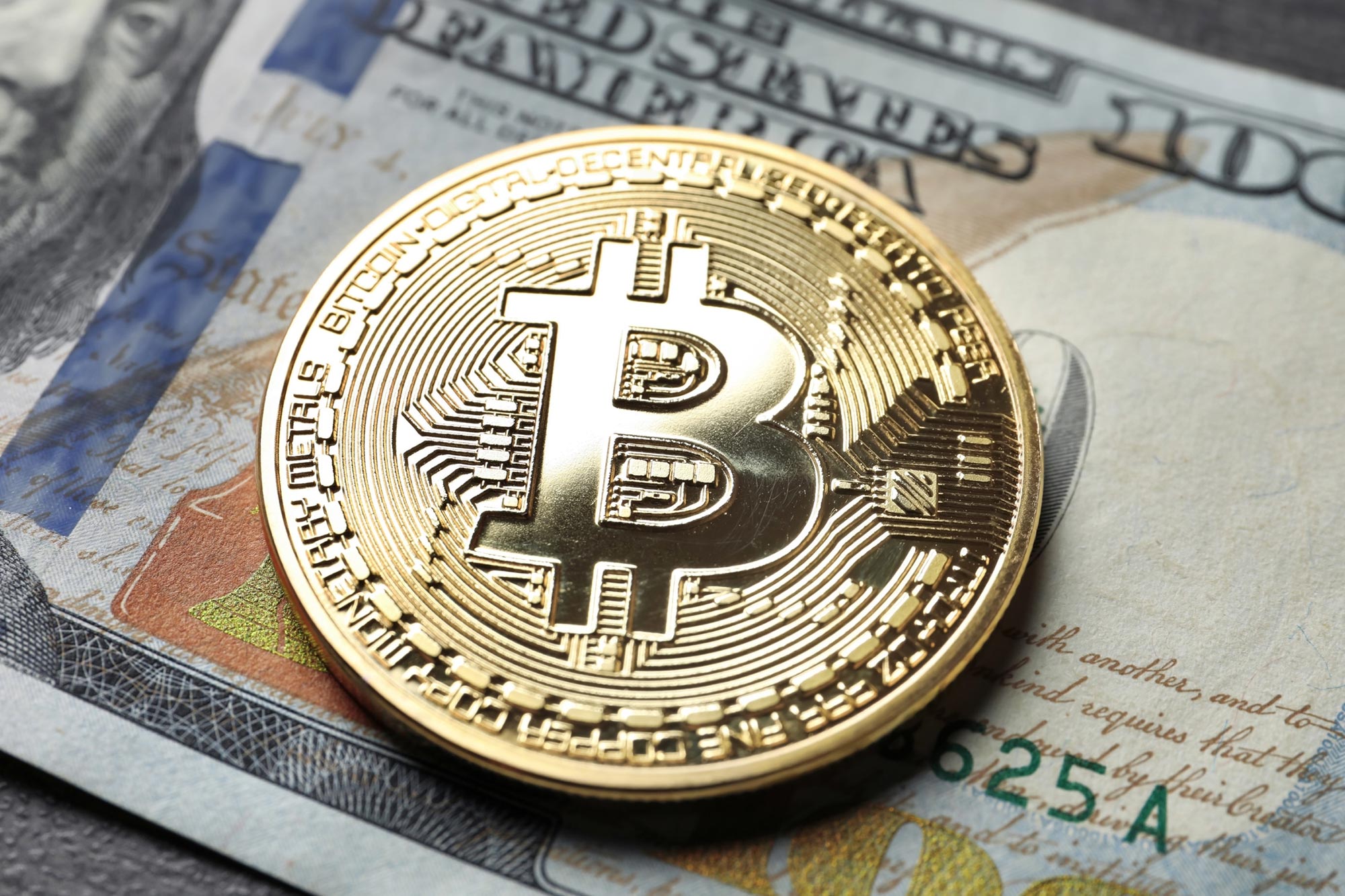 Quốc gia đầu tiên trên thế giới chấp nhận Bitcoin làm phương tiện thanh toán hợp pháp