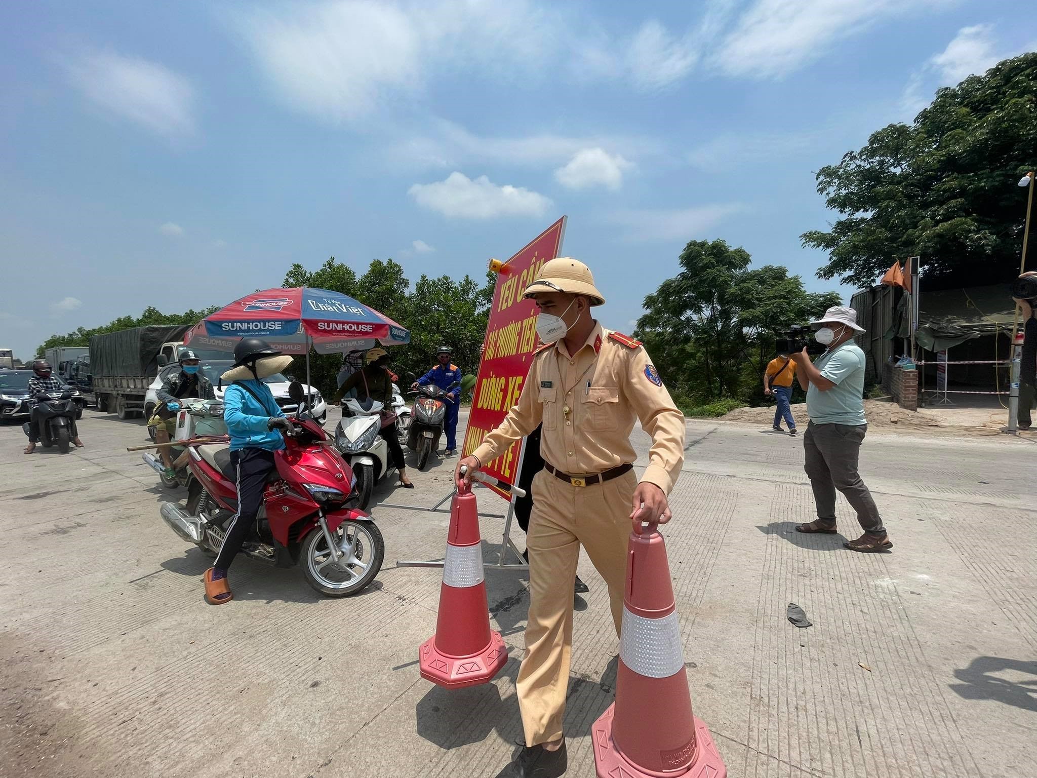Vĩnh Phúc nới lỏng một số lĩnh vực PG88 Uy Tín Số 1 Việt Nam PG88 Sòng bạc trực tuyến TOP 1 Việt Nam | Casino, Nổ Hũ, dịch vụ.