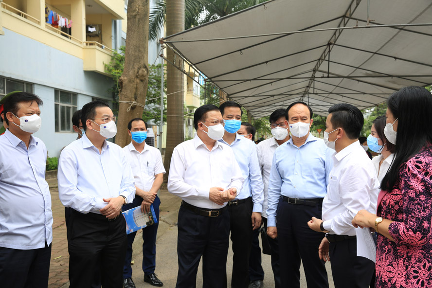 Bí thư Thành ủy Hà Nội: Nới lỏng, nhưng tuyệt đối không lơi lỏng 