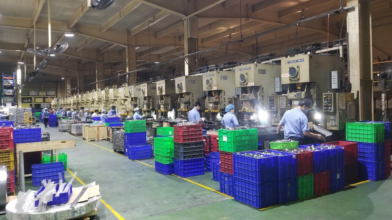 Trong qu&aacute; tr&igrave;nh PG88 Link Dễ Nhớ Pg88.com vừa c&aacute;ch ly, vừa sản xuất, to&agrave;n bộ nh&acirc;n sự kh&ocirc;ng rời khỏi nơi ở tập trung v&agrave; nơi l&agrave;m việc.