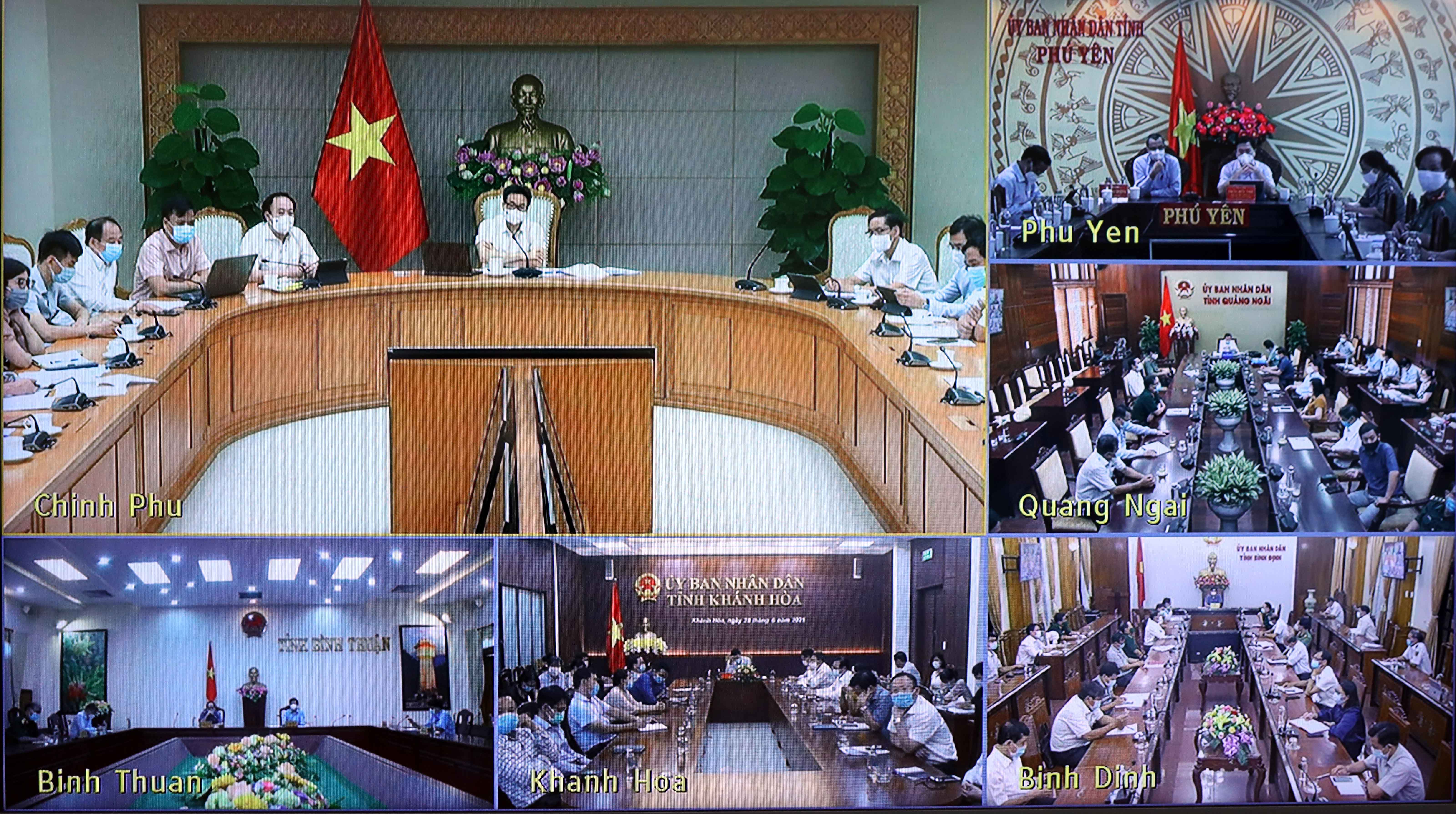 To&agrave;n cảnh cuộc họp. Ảnh - VGP.&nbsp;