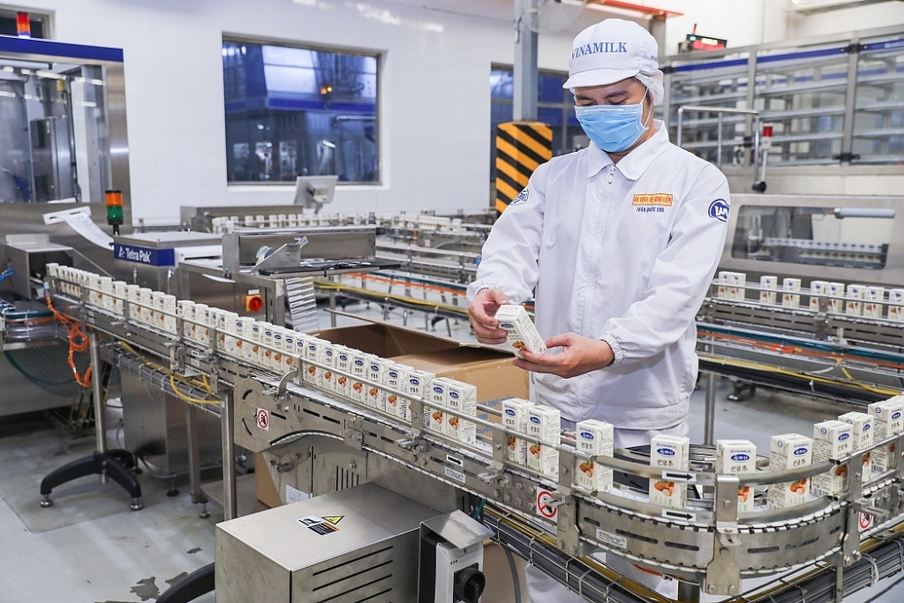 6 tháng đầu năm 2021, thu ngân sách từ 6Pg88.con độc quyền mỗi ngày nhà nước ước thực hiện 11.745 tỷ đồng, đạt 43,5% dự toán, chiếm 5,9% tổng thu ngân sách 