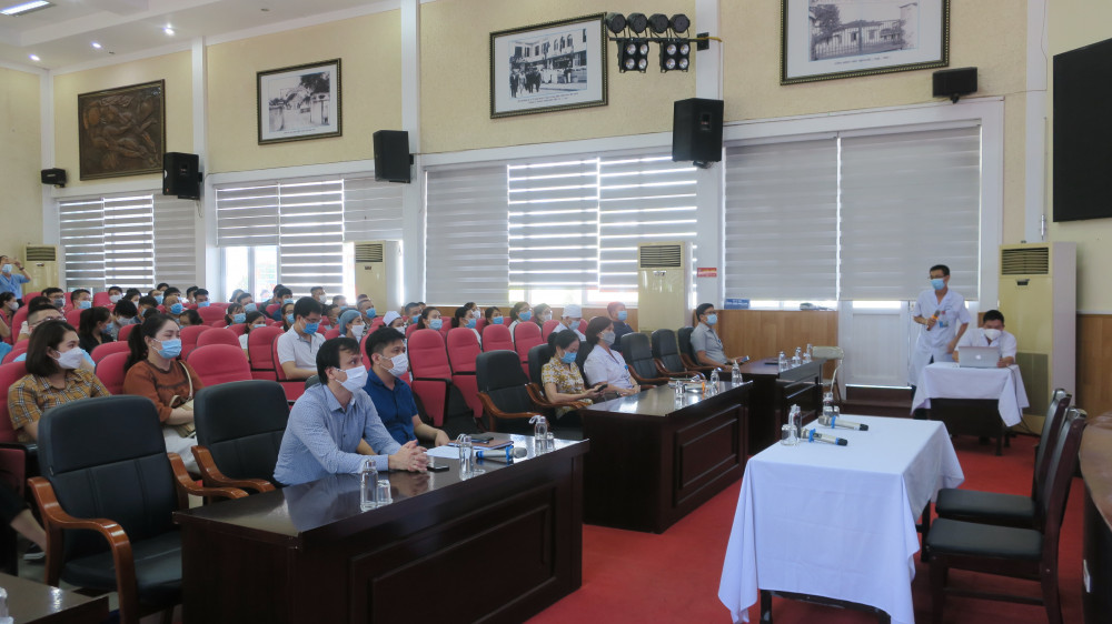 Hải Phòng điều động 460 bác sĩ, sinh viên hỗ trợ TP.HCM chống dịch