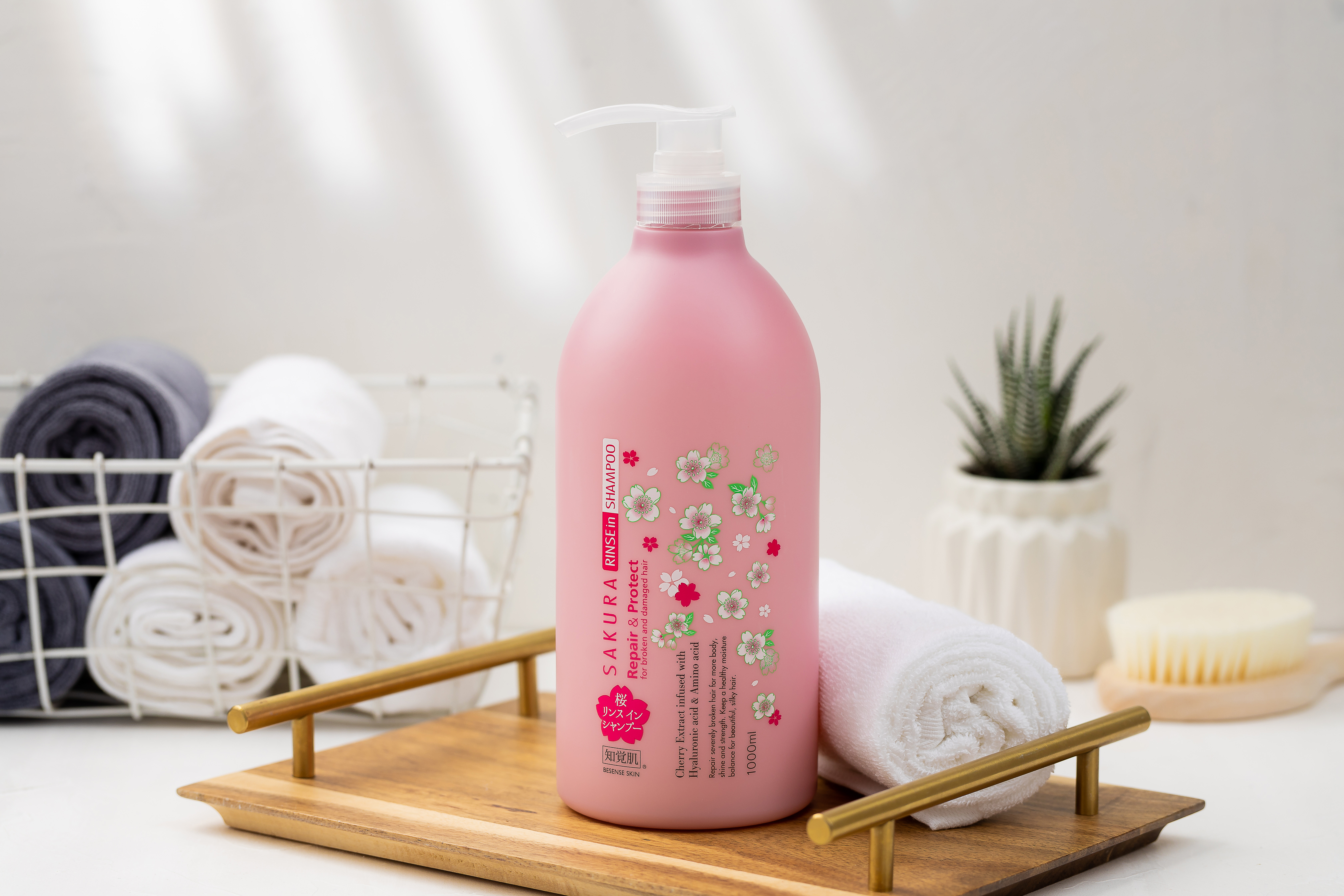 Dầu gội k&egrave;m xả Besense tiết kiệm thời gian chăm s&oacute;c t&oacute;c.