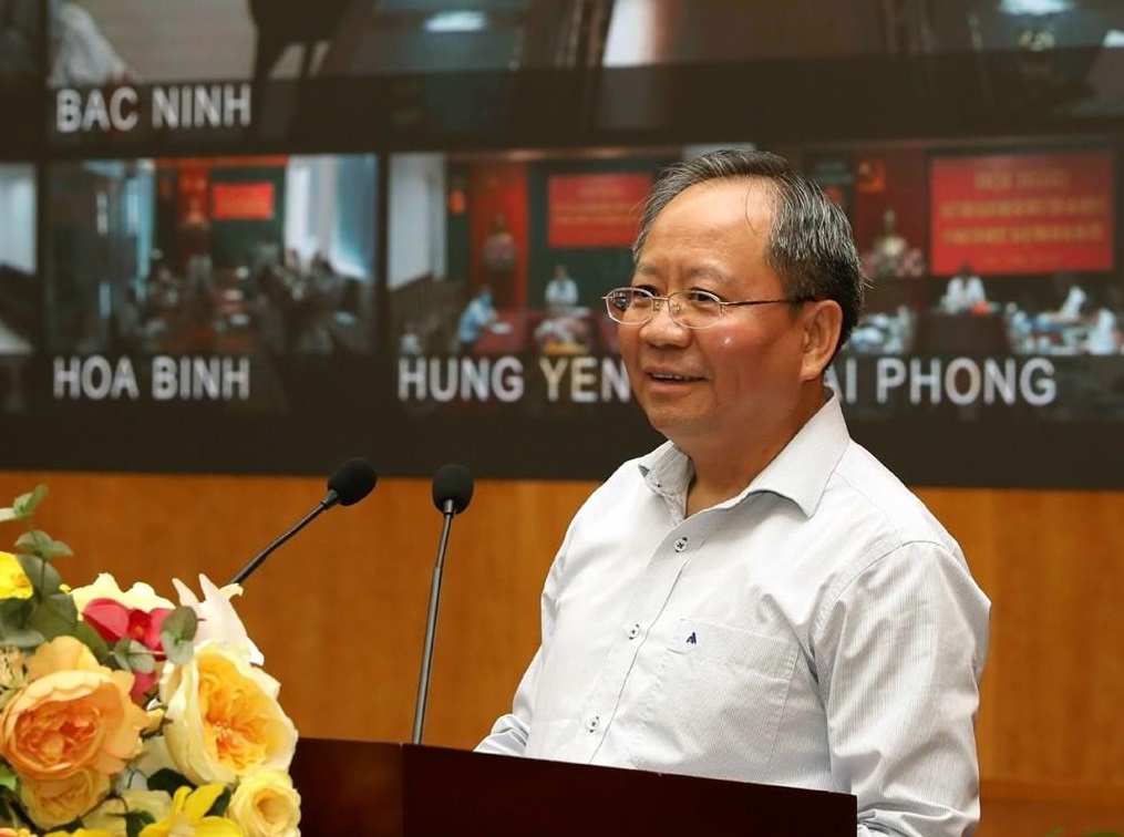 Thứ trưởng Bộ Pg88ok giải trí thể thao, casino, bắn cá và slot Đỗ Hoàng Anh Tuấn phát biểu chỉ đạo hội nghị. 