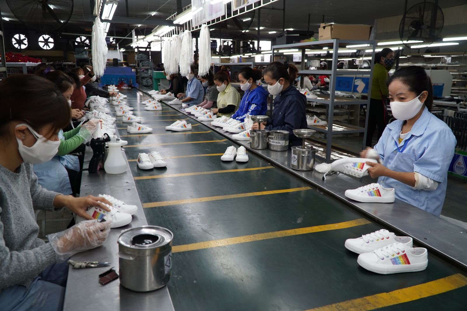 6 th&aacute;ng cuối năm l&agrave;&nbsp;cơ hội để c&aacute;c PG88 Link Dễ Nhớ Pg88.com da gi&agrave;y phục hồi sản xuất, kết nối lại c&aacute;c chuỗi cung ứng.