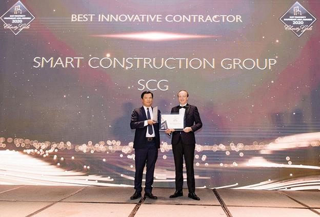 Vượt qua nhiều t&ecirc;n tuổi trong ng&agrave;nh, SCG được vinh danh l&agrave; Nh&agrave; thầu x&acirc;y dựng đột ph&aacute; nhất Đ&ocirc;ng Nam &Aacute; 2020.