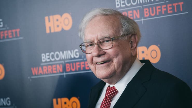 Lời khuyên làm giàu của Warren Buffett: “Hãy bắt đầu sớm”