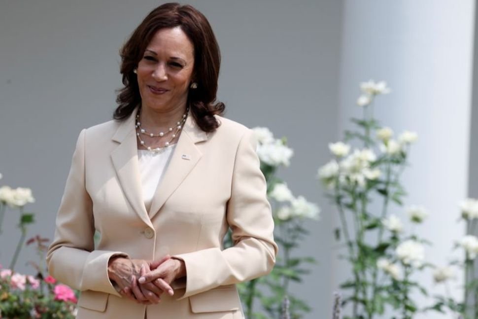Reuters: Phó Tổng thống Mỹ Kamala Harris có thể thăm Việt Nam trong tháng 8