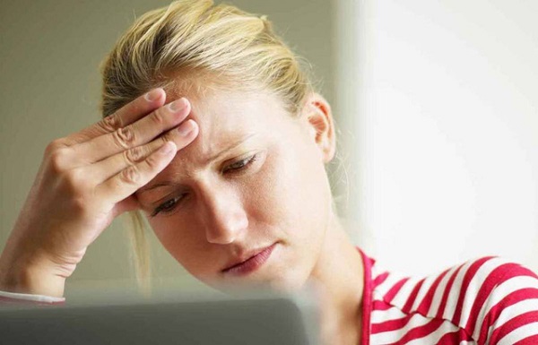 C&oacute; n&ecirc;n đến bệnh viện m&ugrave;a dịch l&agrave; nỗi băn khoăn của nhiều người.