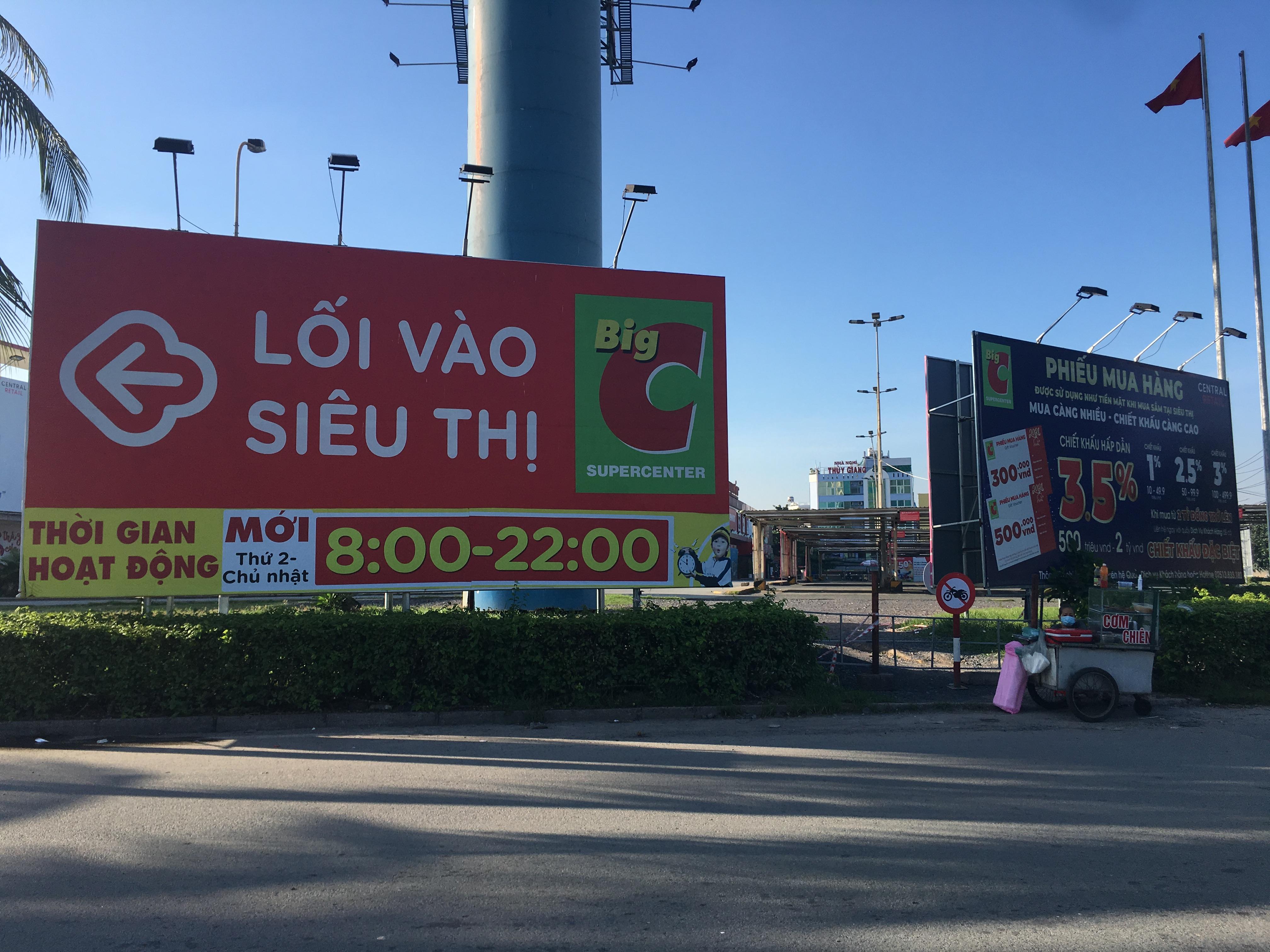 Big C Đồng Nai đ&atilde; từng phải gửi đơn k&ecirc;u cứu tới Sở C&ocirc;ng thương, Sở Y tế, UBND TP Bi&ecirc;n H&ograve;a c&ugrave;ng c&aacute;c ban ng&agrave;nh li&ecirc;n quan.