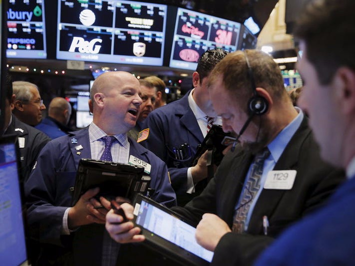 Các nhà giao dịch Pg88vnd dành cho Android và iOS tại Việt Nam trên sàn NYSE - Ảnh: Reuters.
