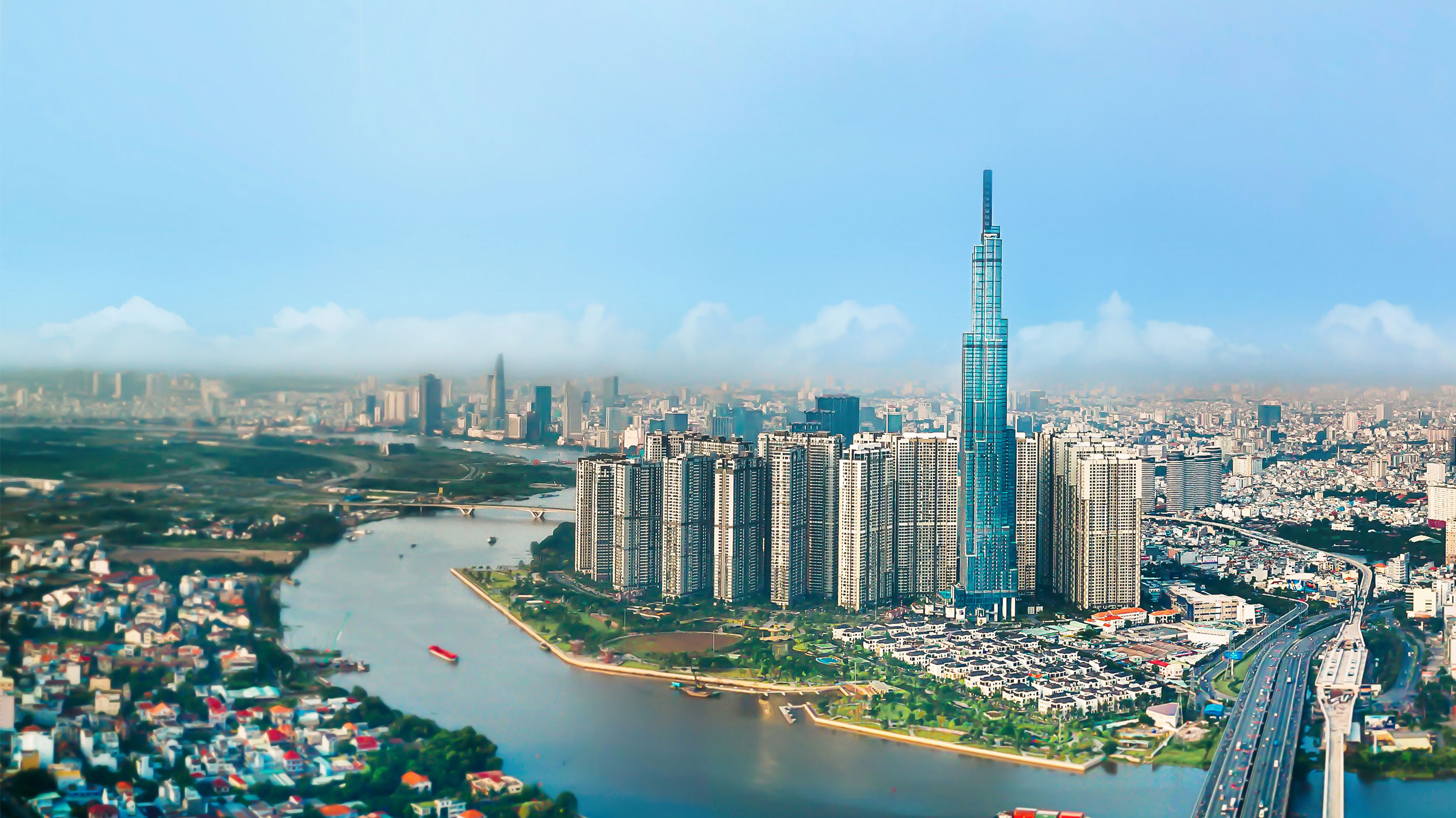 Mục đích bán ra cổ phần VHM của Vingroup là nhằm tăng nguồn vốn hoạt động và đầu tư vào công ty con.