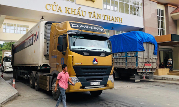 Hoạt động thông quan hàng hóa qua cửa khẩu Tân Thanh trở lại bình thường 