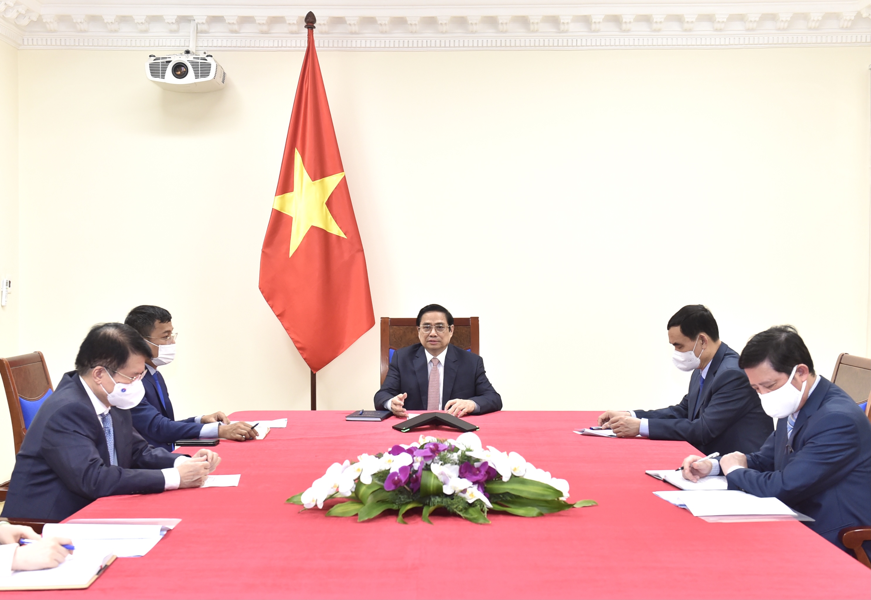 Thủ tướng Phạm Minh Ch&iacute;nh tại cuộc điện đ&agrave;m - Ảnh: Bộ Ngoại giao