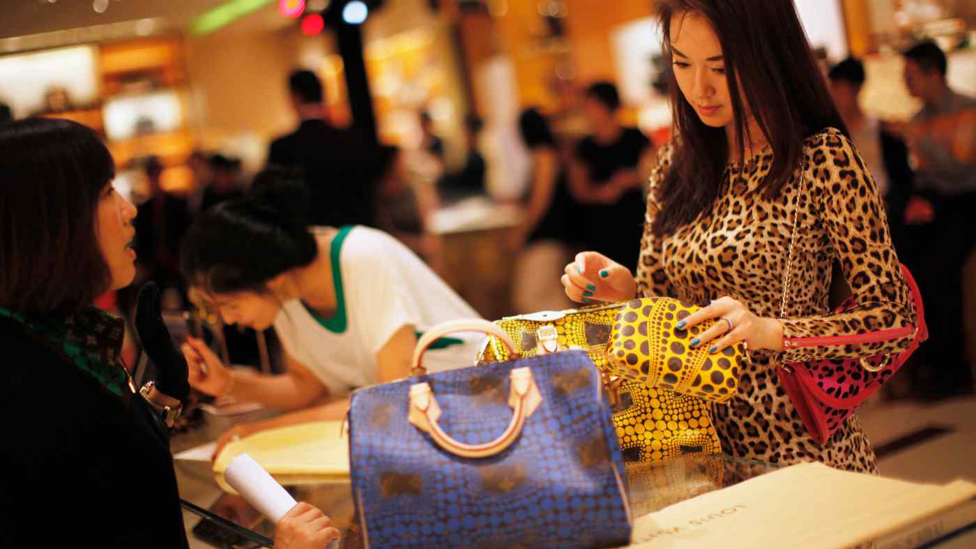 Vì sao chủ trương “thịnh vượng chung” của Trung Quốc khiến Hermes, Gucci  lo sợ?