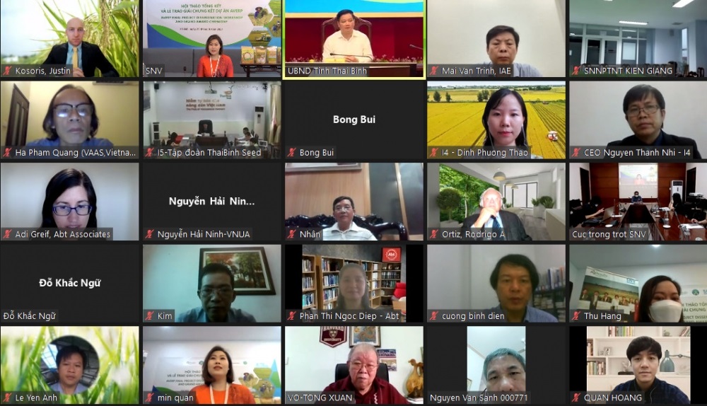 Trao giải Chung kết Link Trang Chủ PG88.Com Mới #2026 “Sản xuất lúa bền vững và Giảm phát thải Khí nhà kính AgResults theo hình thức trực tuyến.