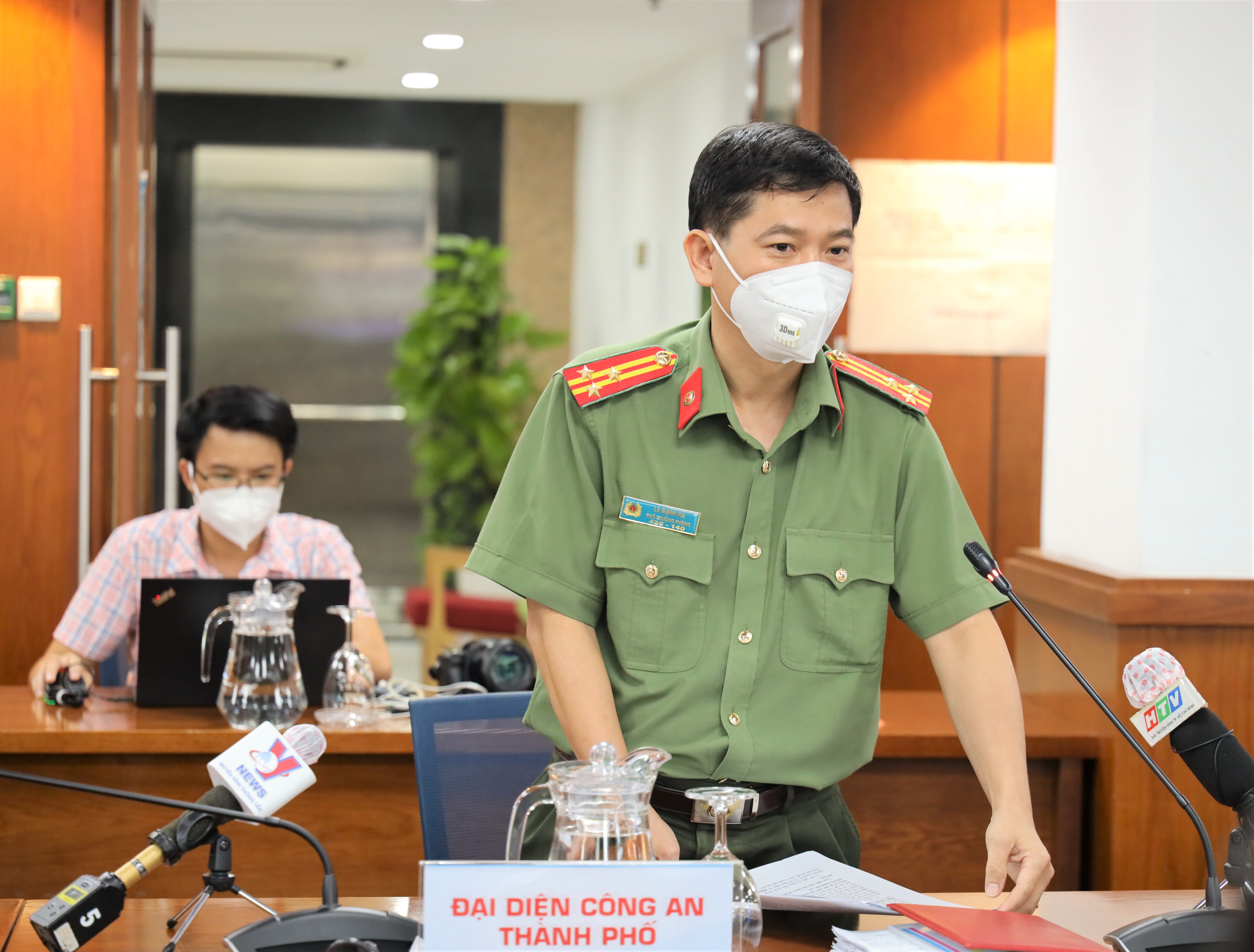 Thượng t&aacute; L&ecirc; Mạnh H&agrave;,&nbsp;Ph&oacute; trưởng ph&ograve;ng tham mưu C&ocirc;ng an TP.HCM.