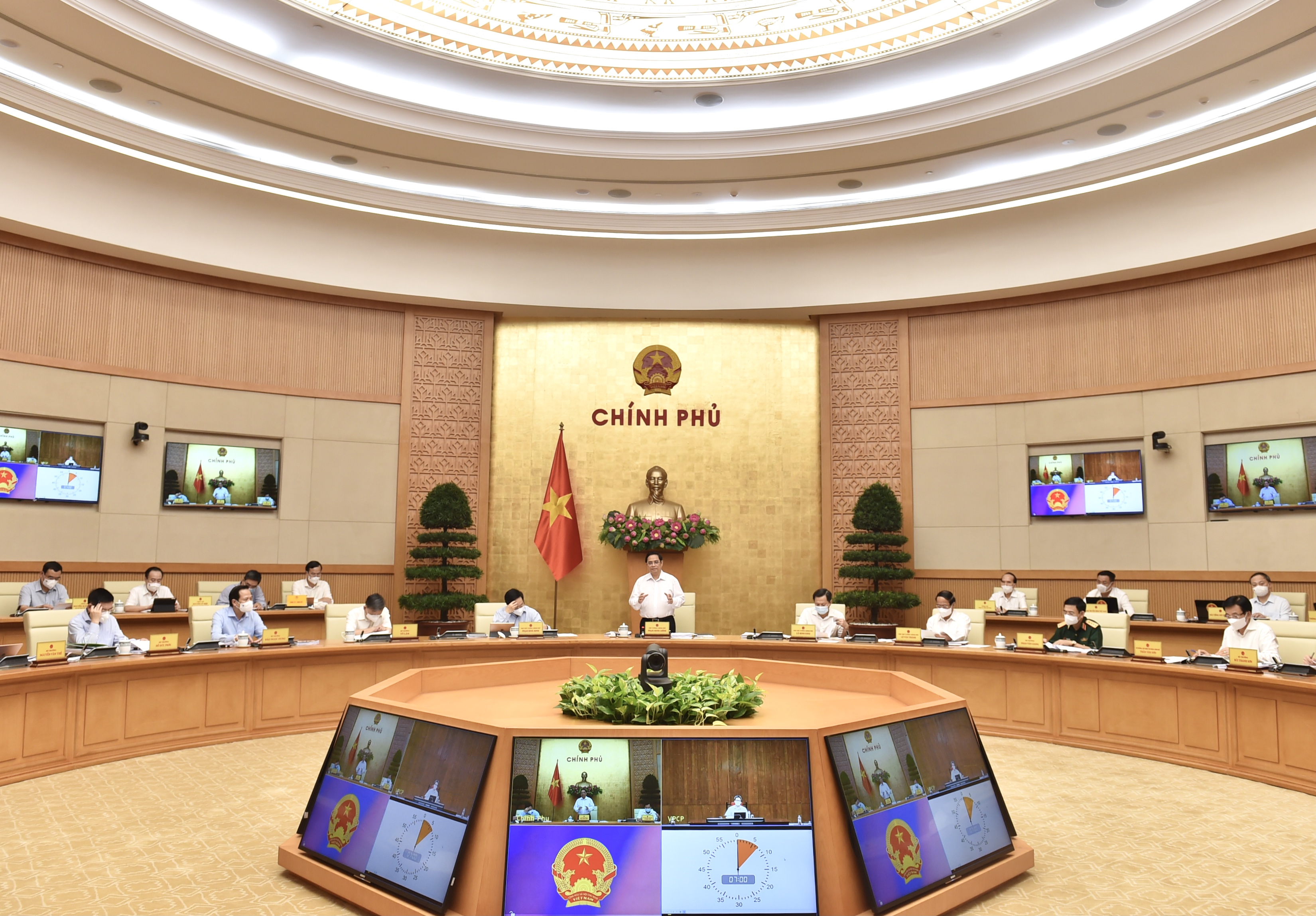 To&agrave;n cảnh phi&ecirc;n họp s&aacute;ng 6/9 - Ảnh: VGP