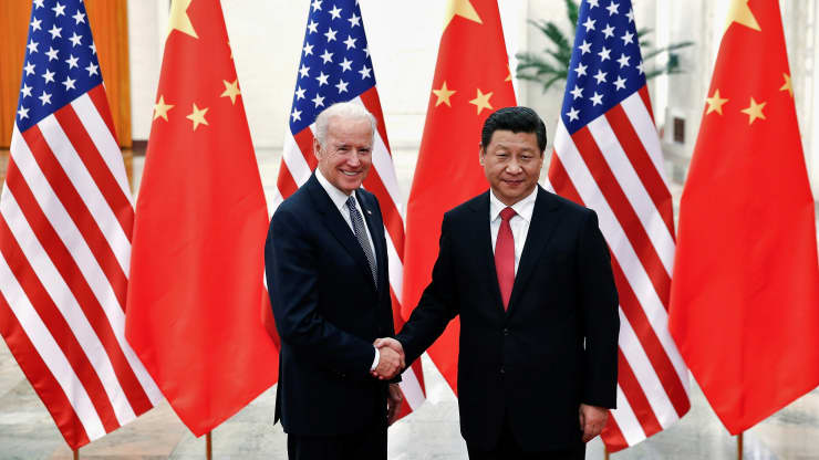 Ông Biden và ông Tập Cận Bình điện đàm trong lúc căng thẳng Mỹ-Trung âm ỉ