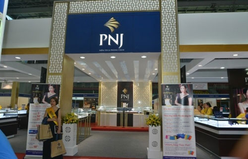 Đến cuối tháng 7, PNJ đã tạm đóng 274 cửa hàng trên toàn hệ thống để thực hiện nghiêm chỉnh việc giãn cách xã hội.