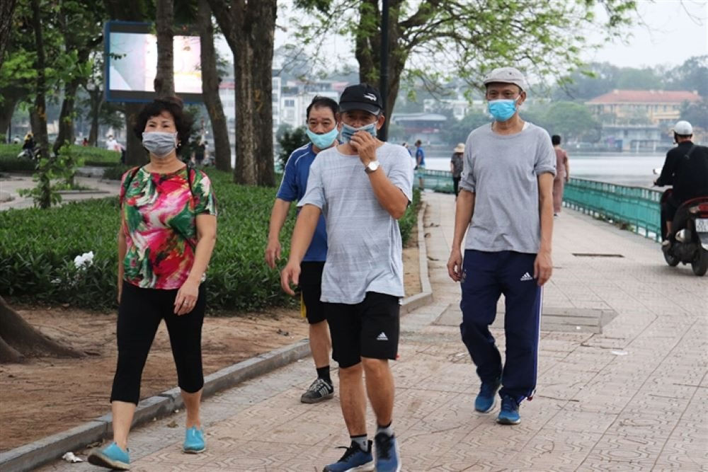 Hà Nội cho phép thực hiện hoạt động thể dục ngoài trời nhưng hạn chế số lượng