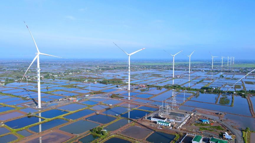 Toàn cảnh Link Trang Chủ PG88.Com Mới #2026 Điện gió Kosy Bạc Liêu nhìn từ trên cao.