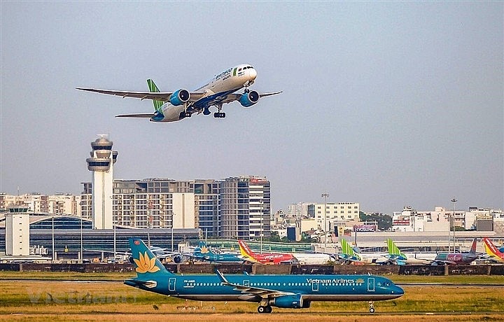 Hà Nội đề nghị chưa tiếp nhận các chuyến bay nội địa.