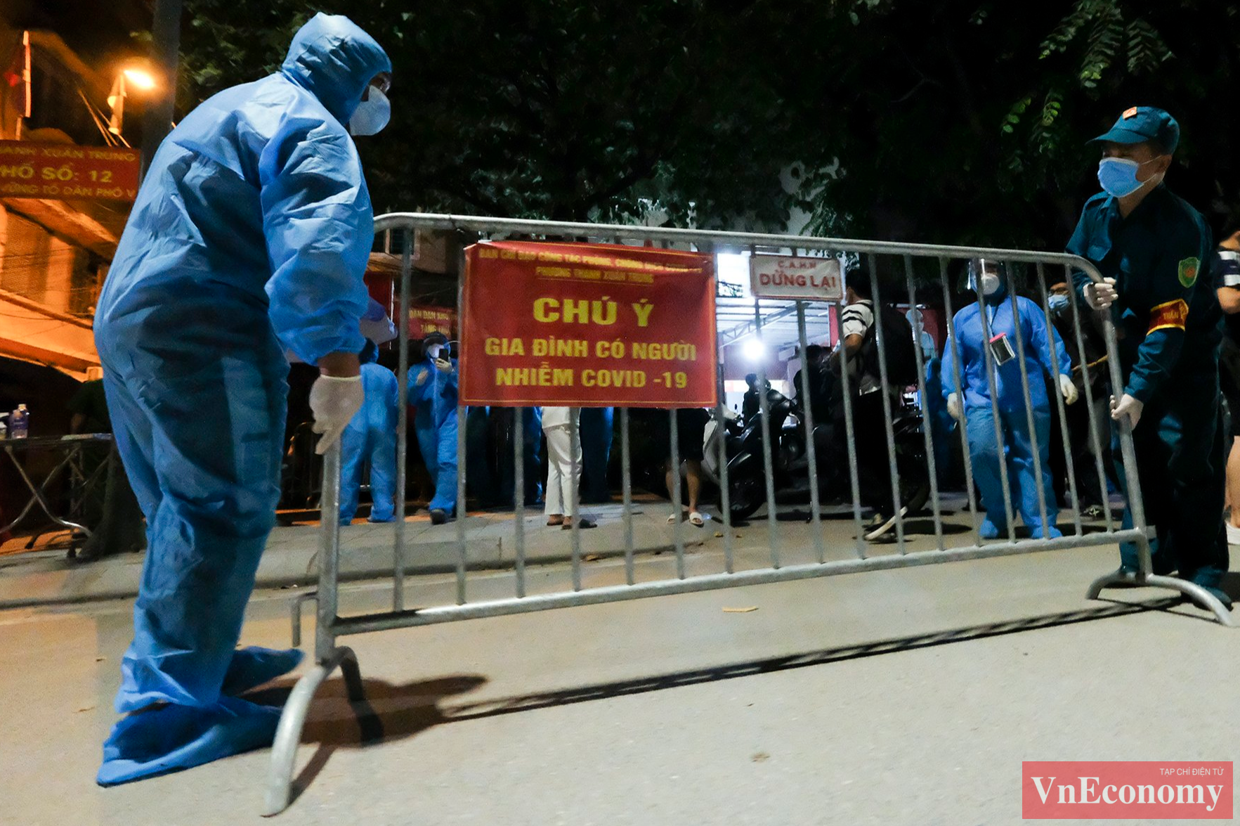 Hà Nội thận trọng, từng bước nới lỏng các biện pháp phòng, chống dịch Covid-19