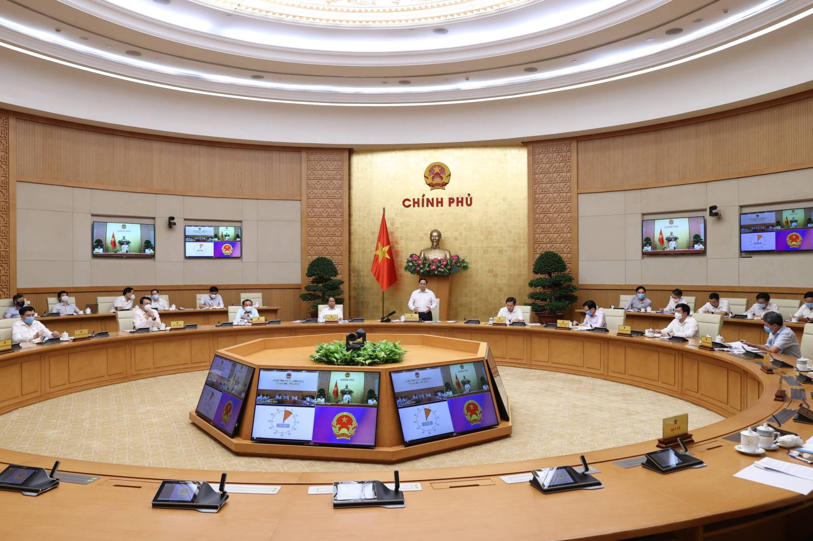 To&agrave;n cảnh buổi l&agrave;m việc - Ảnh: VGP